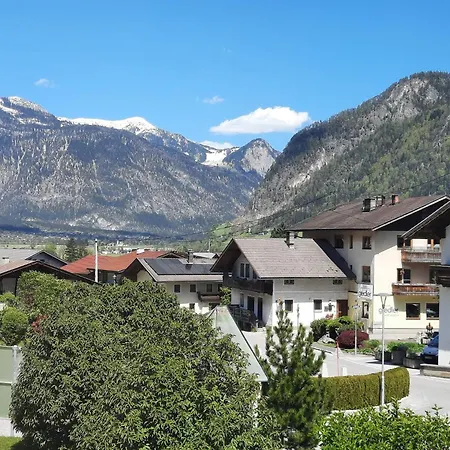 Διαμέρισμα Emilia *