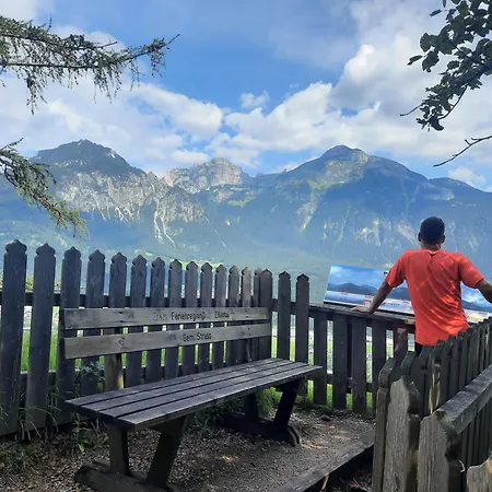 Emilia Διαμέρισμα *